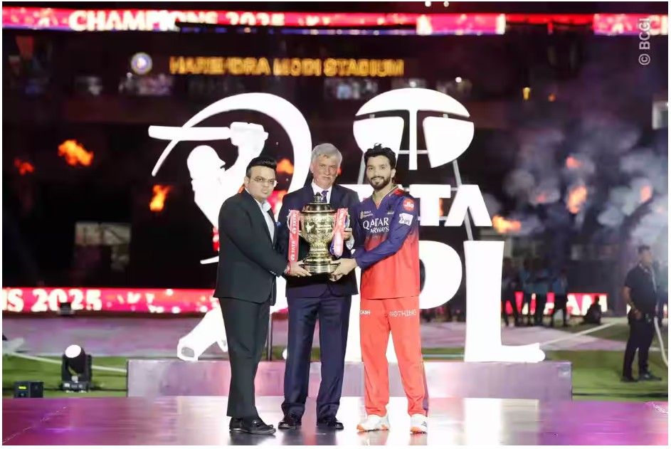 IPL 2025 Trophy IPL 2025 Trophy