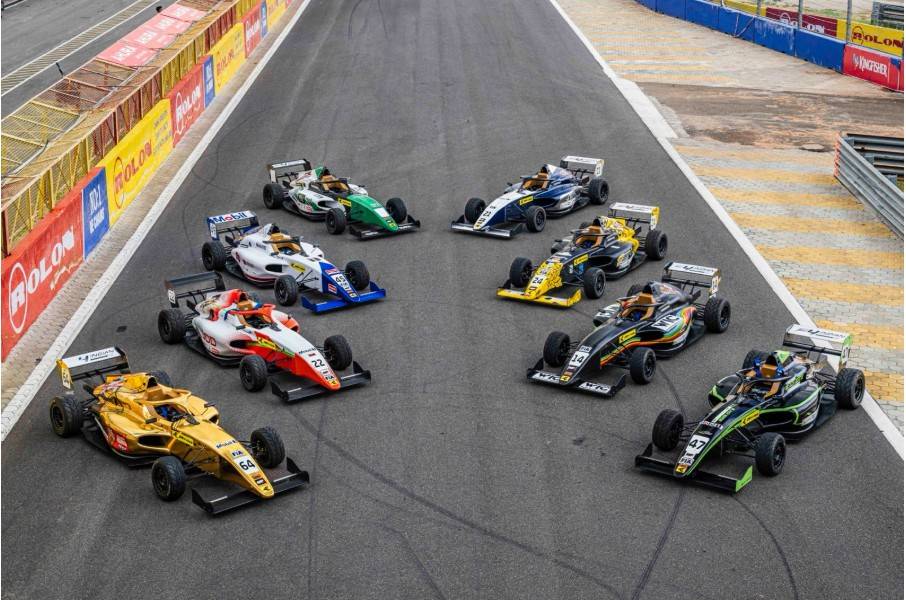 Indian Racing Festival 2025 Formula Cars at Kari Motor Speedway
