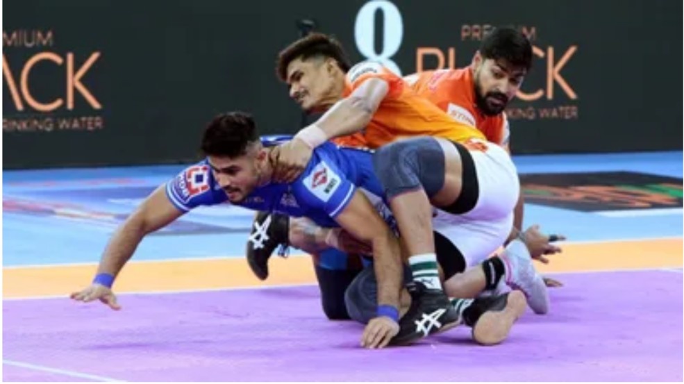 Puneri Paltan vs Haryana Steelers match