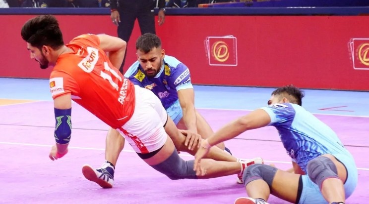 Memorable Past Matches Between Gujarat Giants and Bengal Warriors
