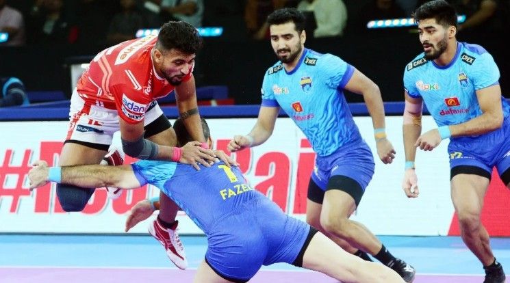 Memorable Past Matches Between Gujarat Giants and Bengal Warriors
