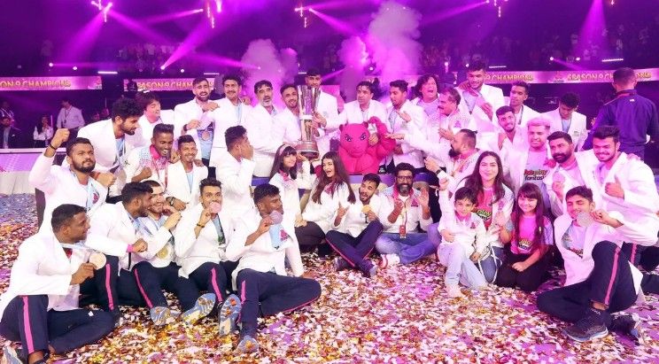 Puneri Paltan vs Jaipur Pink Panthers
