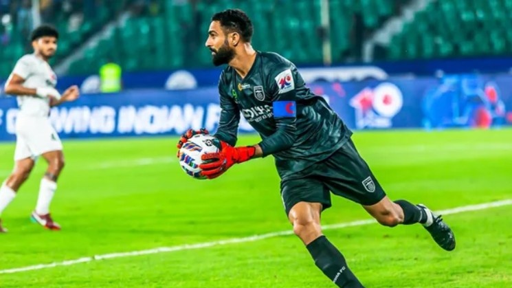 2016 – Amrinder Singh (Mumbai City FC)
