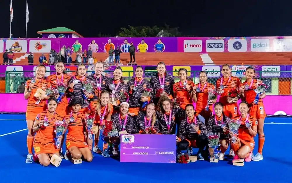 SG Pipers Latest Winners of HIL