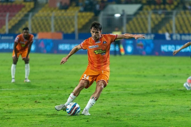 FC Goa 1-0 Kerala Blasters FC Goa 1-0 Kerala Blasters