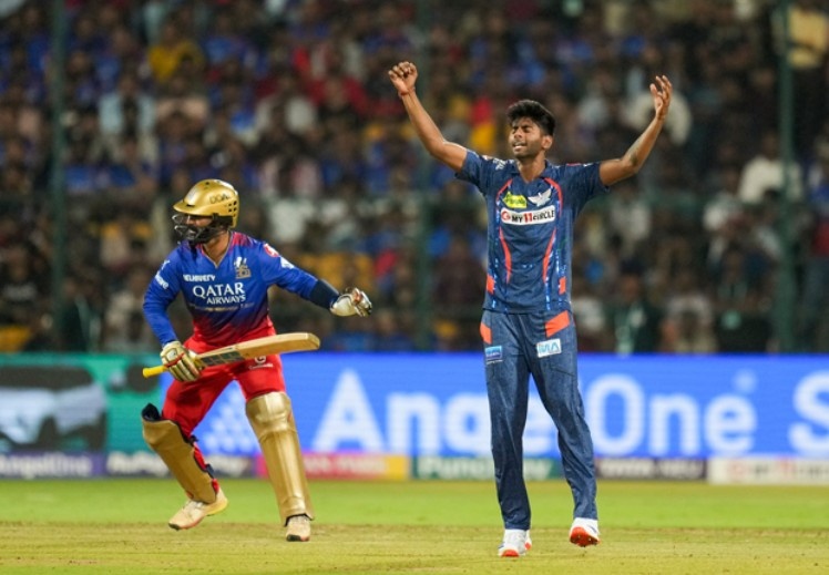 Mayank Yadav: 156.7 km/h (Lucknow Super Giants, 2024)
