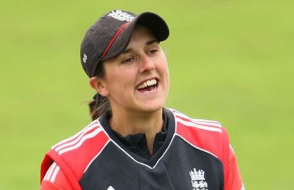 Jenny Gunn (England) — 16 Catches Jenny Gunn (England) — 16 Catches
