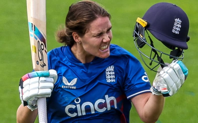 Nat Sciver-Brunt (England) Nat Sciver-Brunt (England)